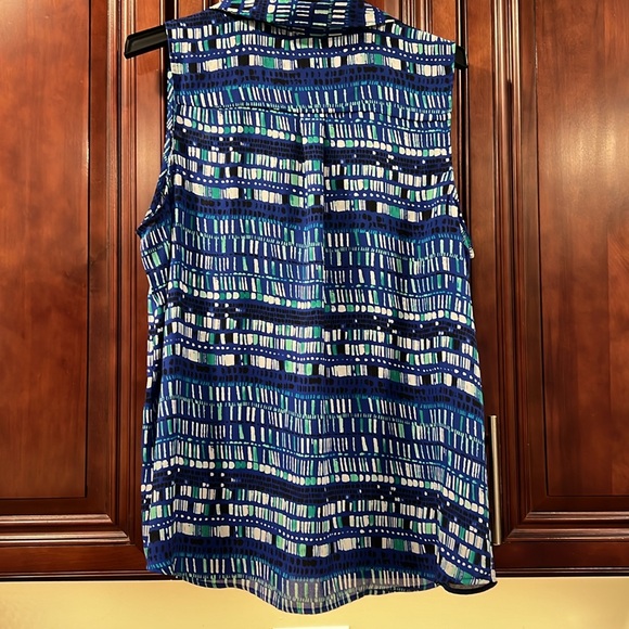 Apt. 9 Button Down Tank Top - Picture 2 of 7